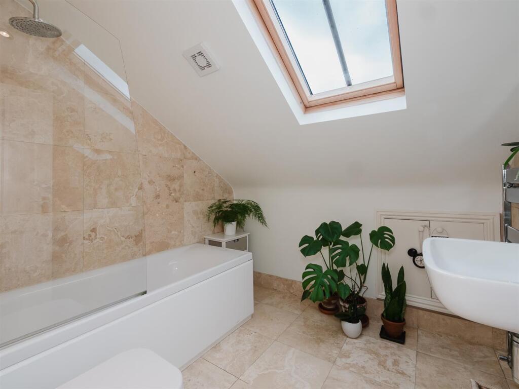 Secomd Floor Bathroom