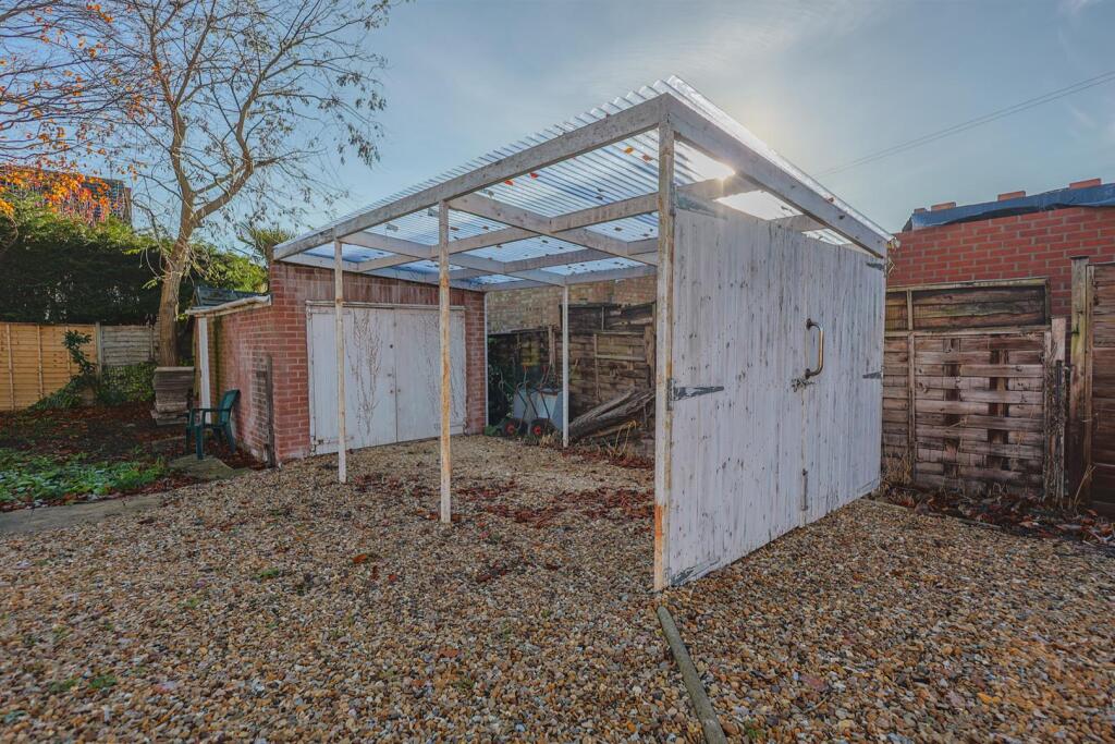 2a peterbourhg road -07.jpg