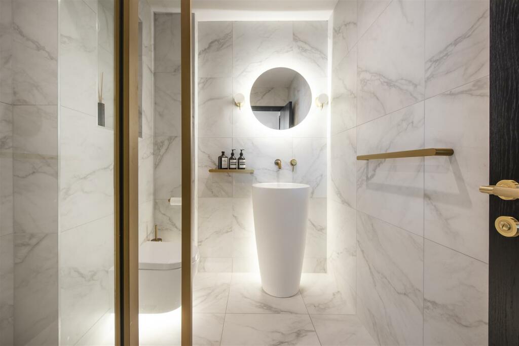 bath 2 .jpg