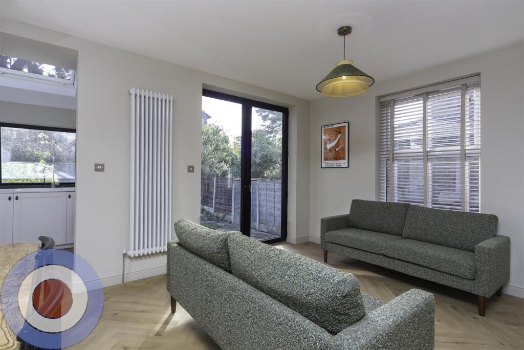 Living_1-Edit copy.jpg