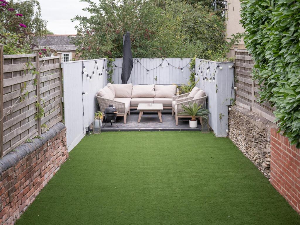 12 London Road-35.jpg