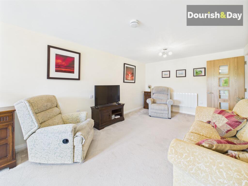 Living / Dining Room