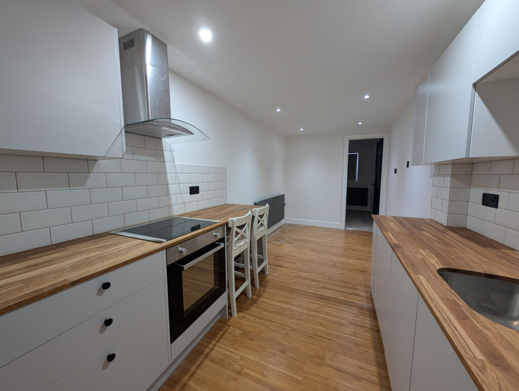Open-Plan Kitchen in Annex