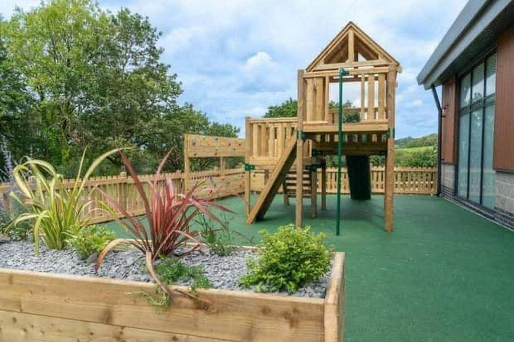 Paly Park With Plants