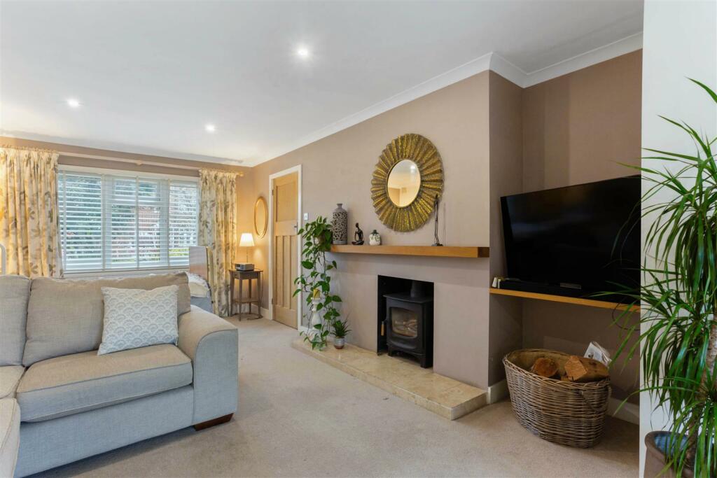 Sitting Room / Snug