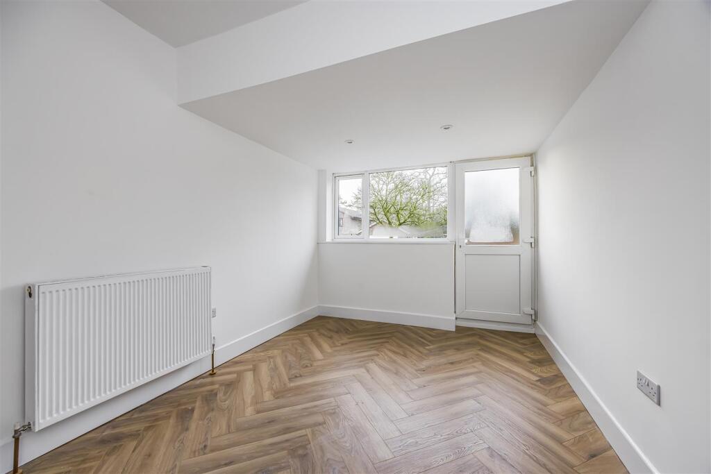 176 Hazelton Way, Horndean-PorticoMarketing-SoldBy