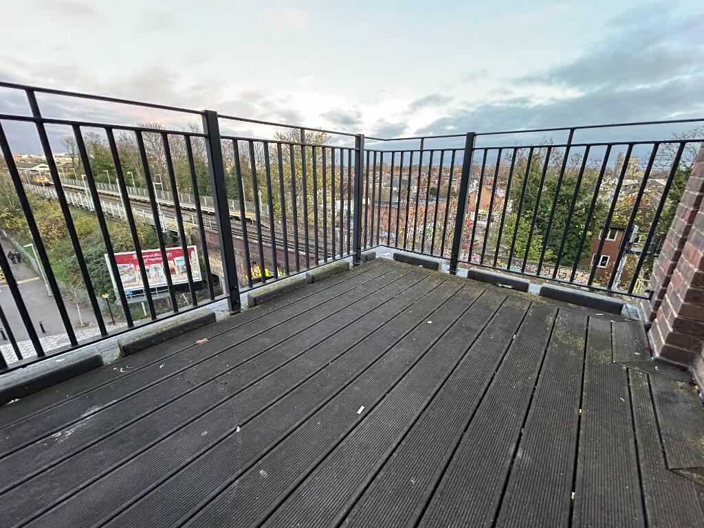 St. Johns Road, Isleworth, Middlesex, TW7