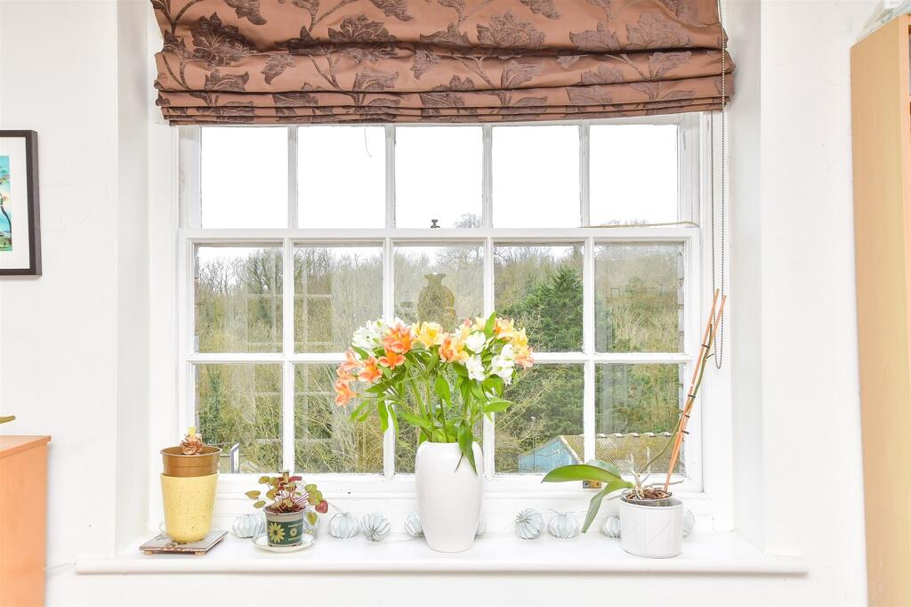 Internal Feature