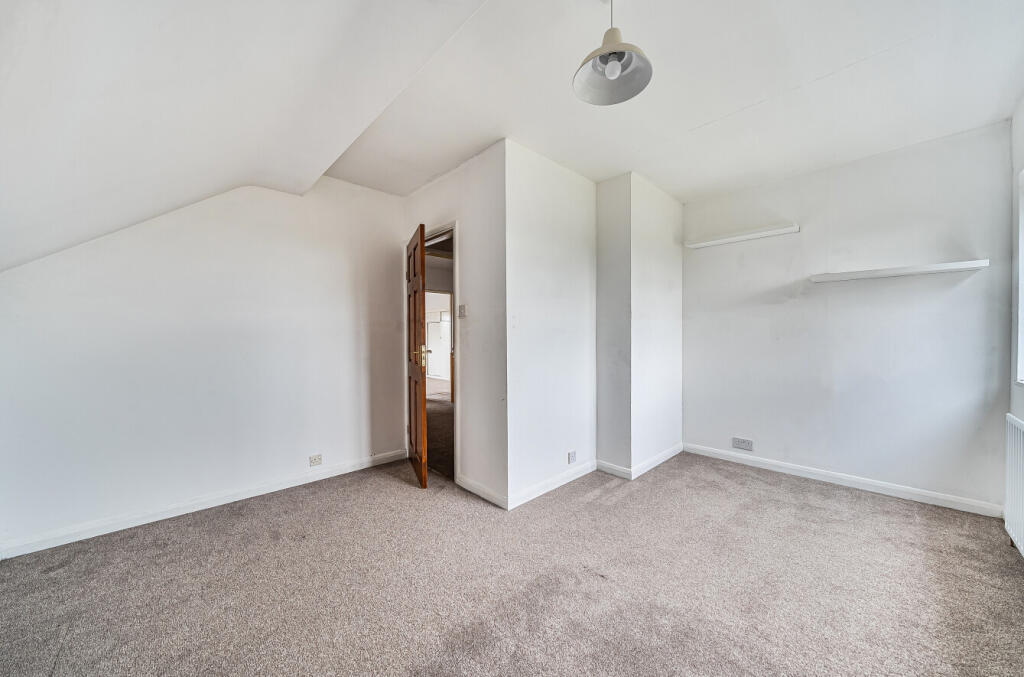 1370793-12-68f0f4...