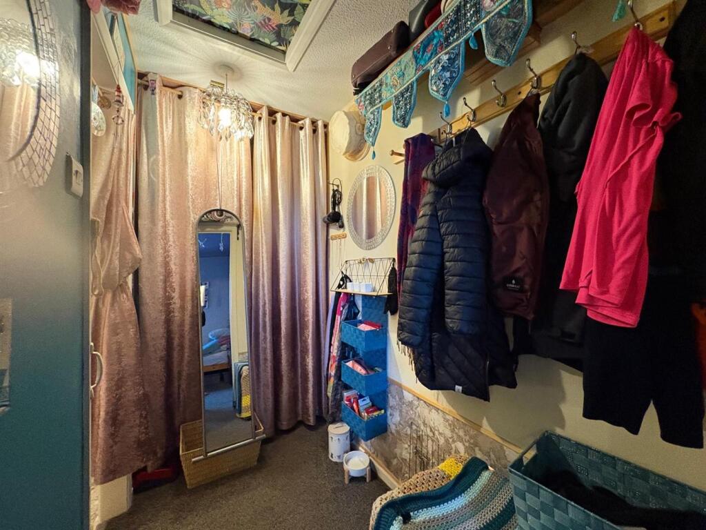 Photo 13-11-2025, 15 15 00.jpg