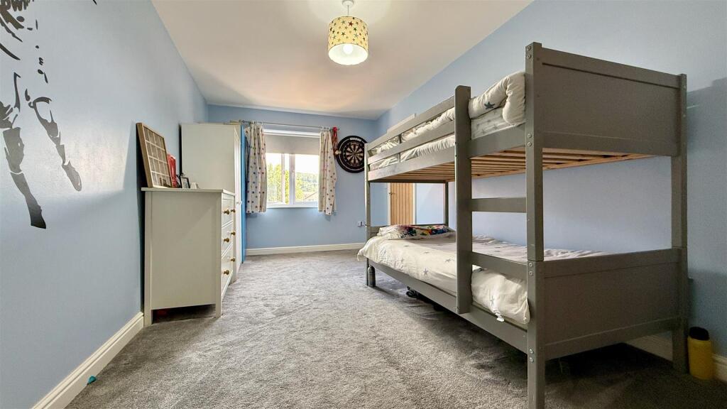 bed 3