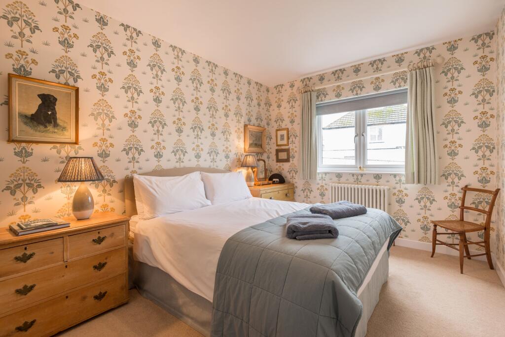 67e514e084772_Doon-Williams-Oyster-Bay-Port-Isaac