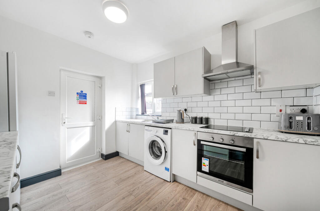 4-681b1a946bf36-1...