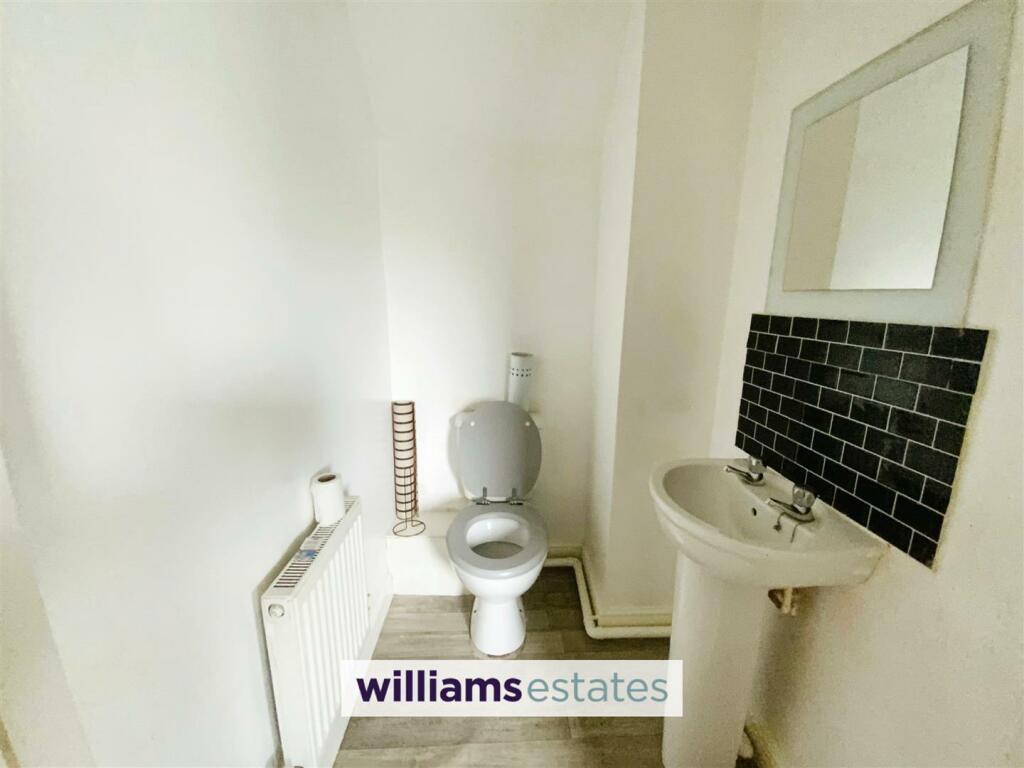 Ground Floor Cloakroom
