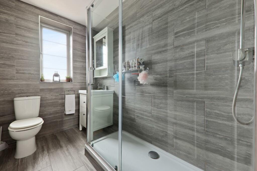 09-f652JHPropWpen- 27 Sherborne Court - 27 (1)-med