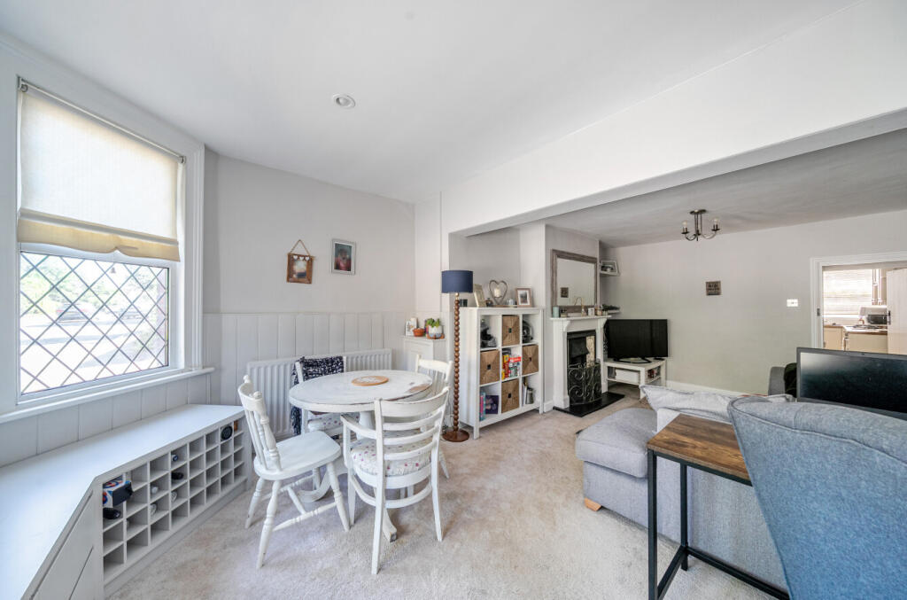 1306803-12-6852de...