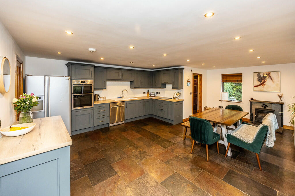 153WRScholes-2510...