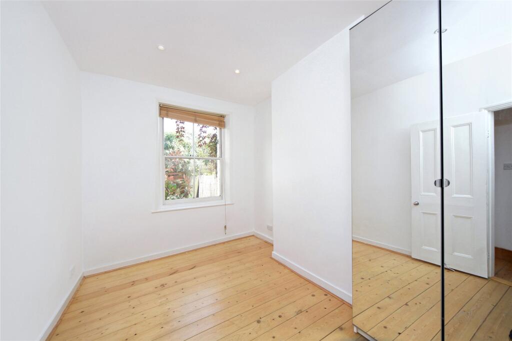 Bedroom.jpg