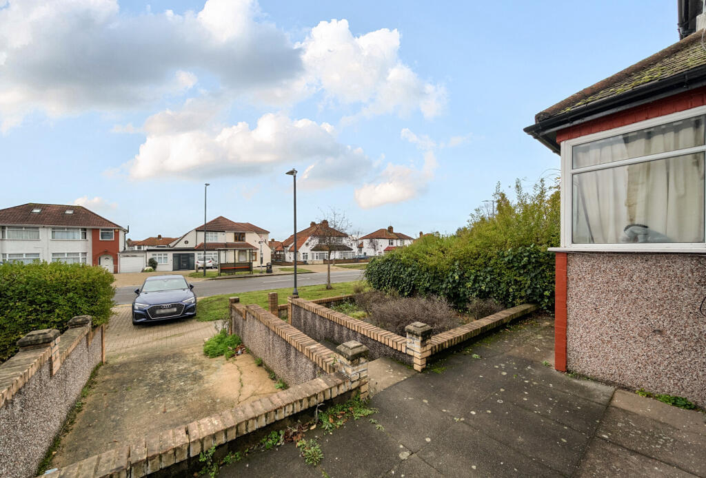 1382205-21-69245f...