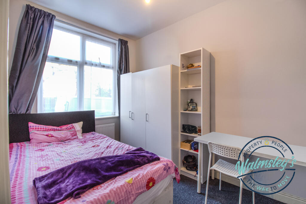 Front ground floor bedroom