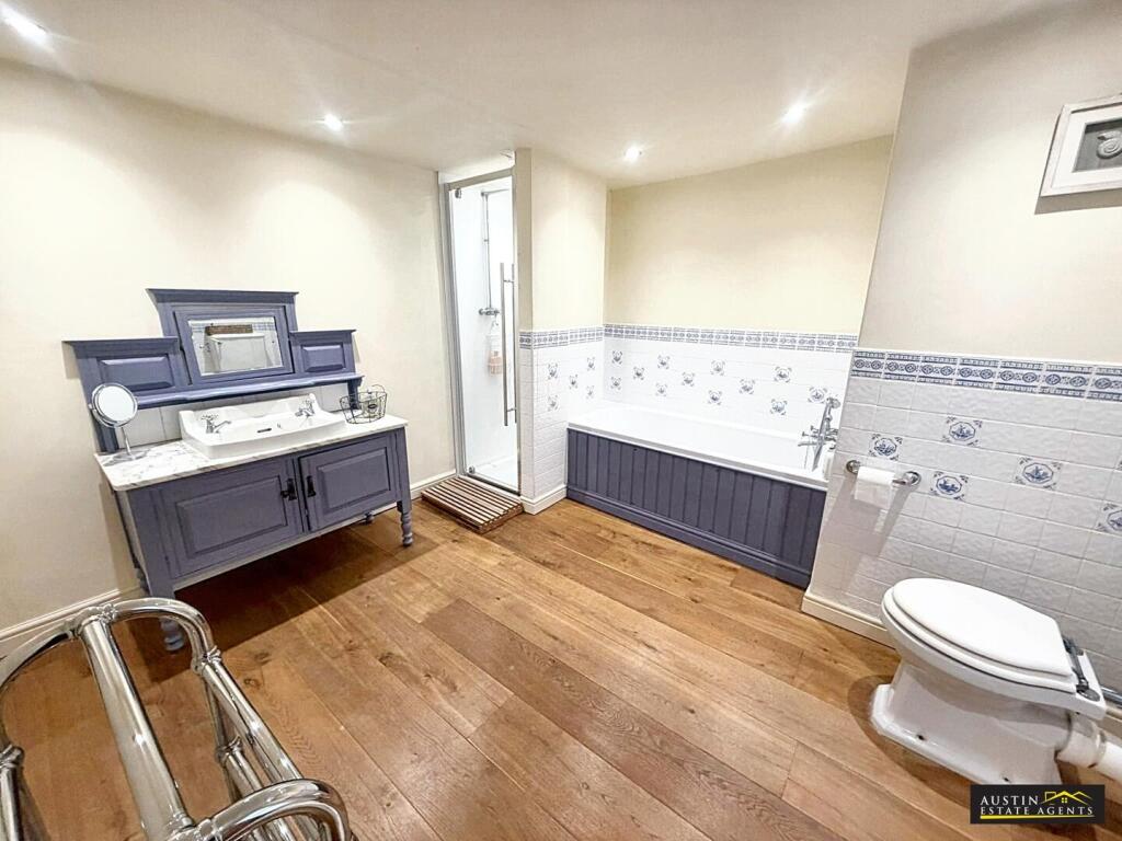 First Floor Bathroom