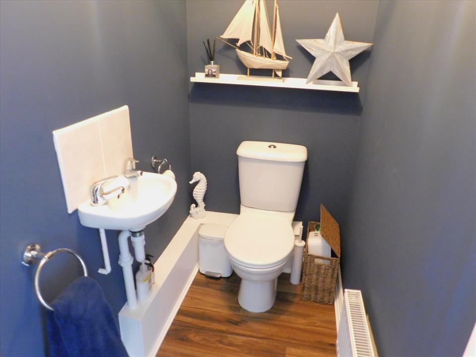 CLOAKROOM/WC