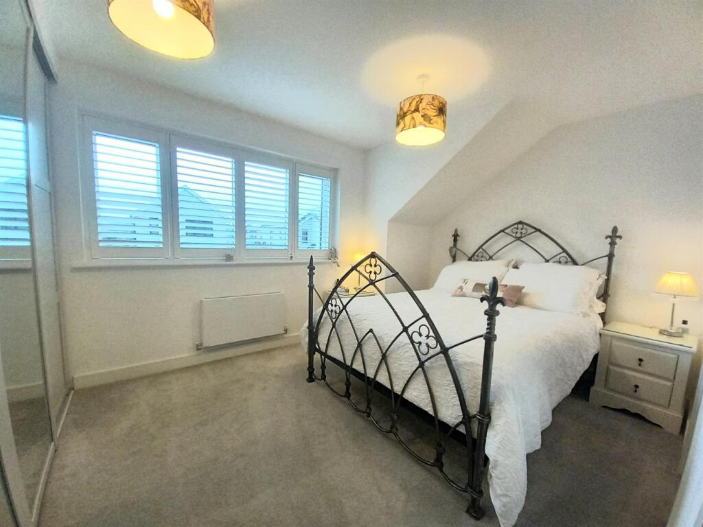 16 Atlanta Mas Bed.jpg