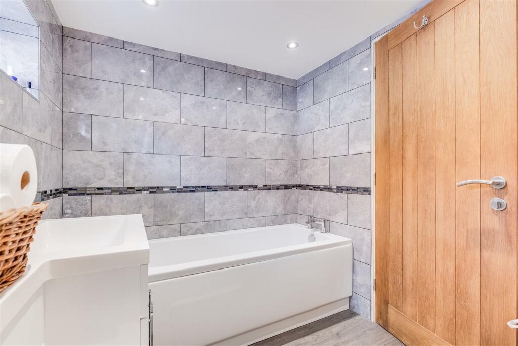 Constables - Victoria Road-11.jpg