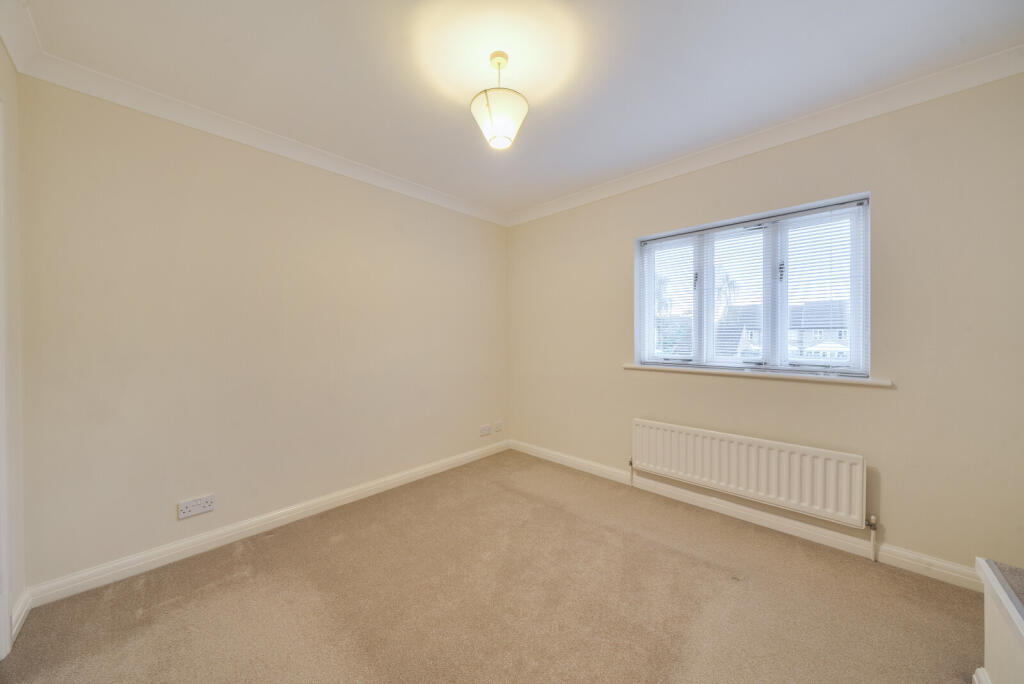 1376871-14-690d19...