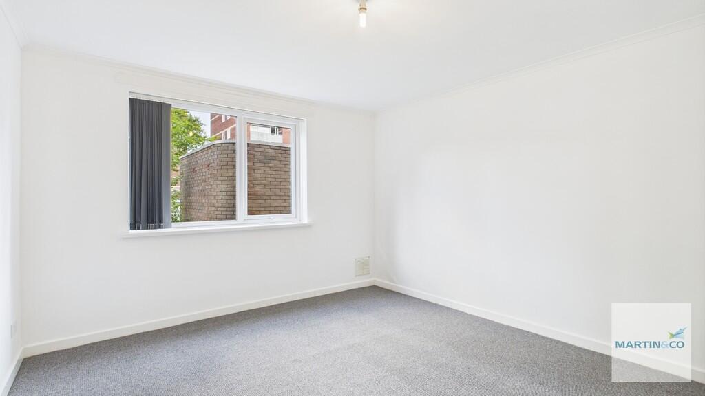 CAM03663G0-PR0174...