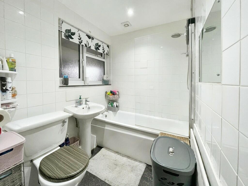 4d16c886-20241014...