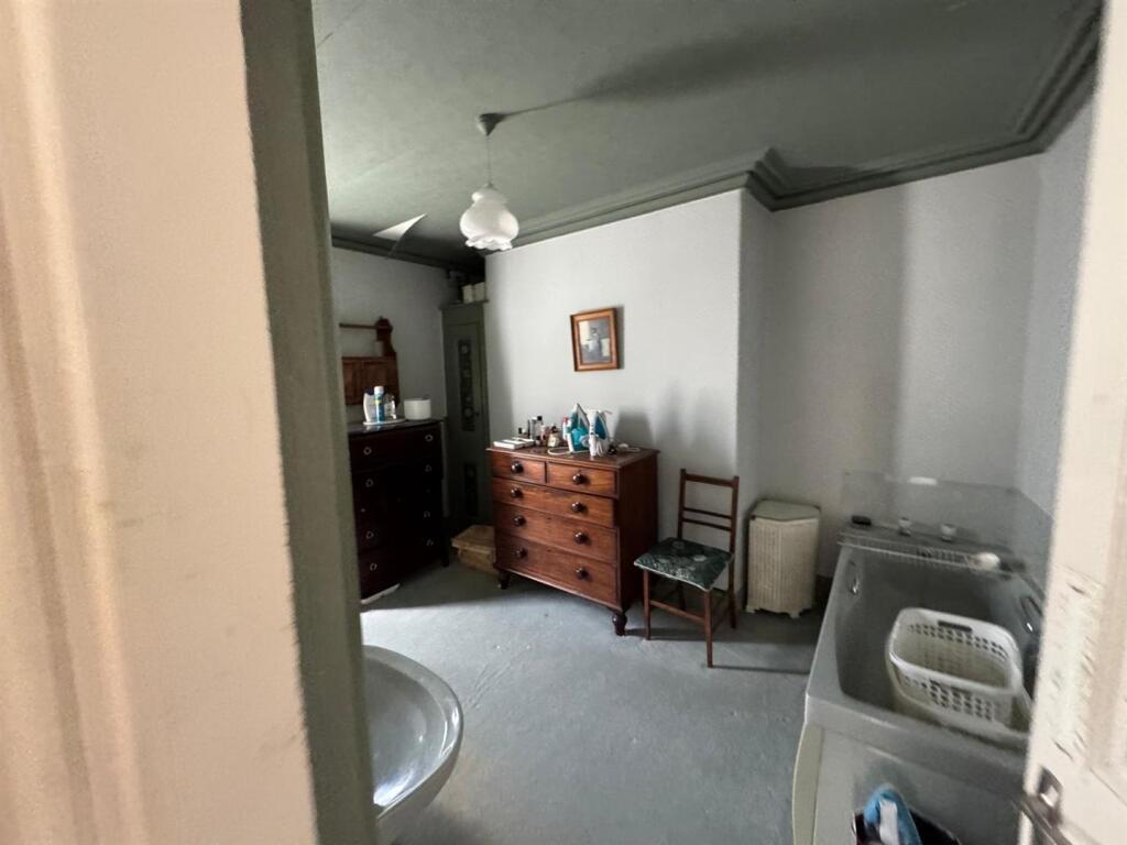 PHOTO-2025-08-13-23-17-29 (15).jpg