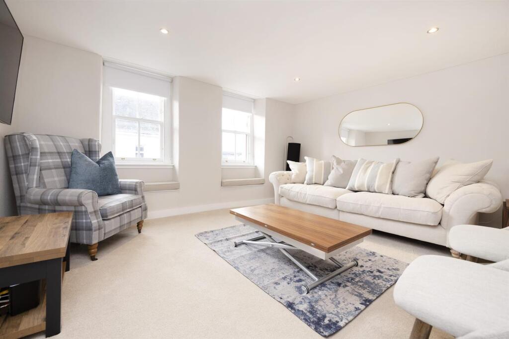 ae3109fc-e80f-4988-87a6-cd419cacd456 2.JPG