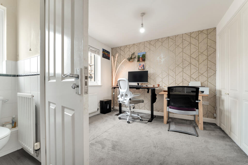 5 New Hall Lane, Cambourne (9)