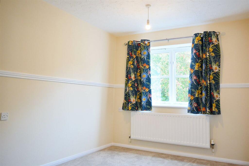 Bedroom 1.jpeg
