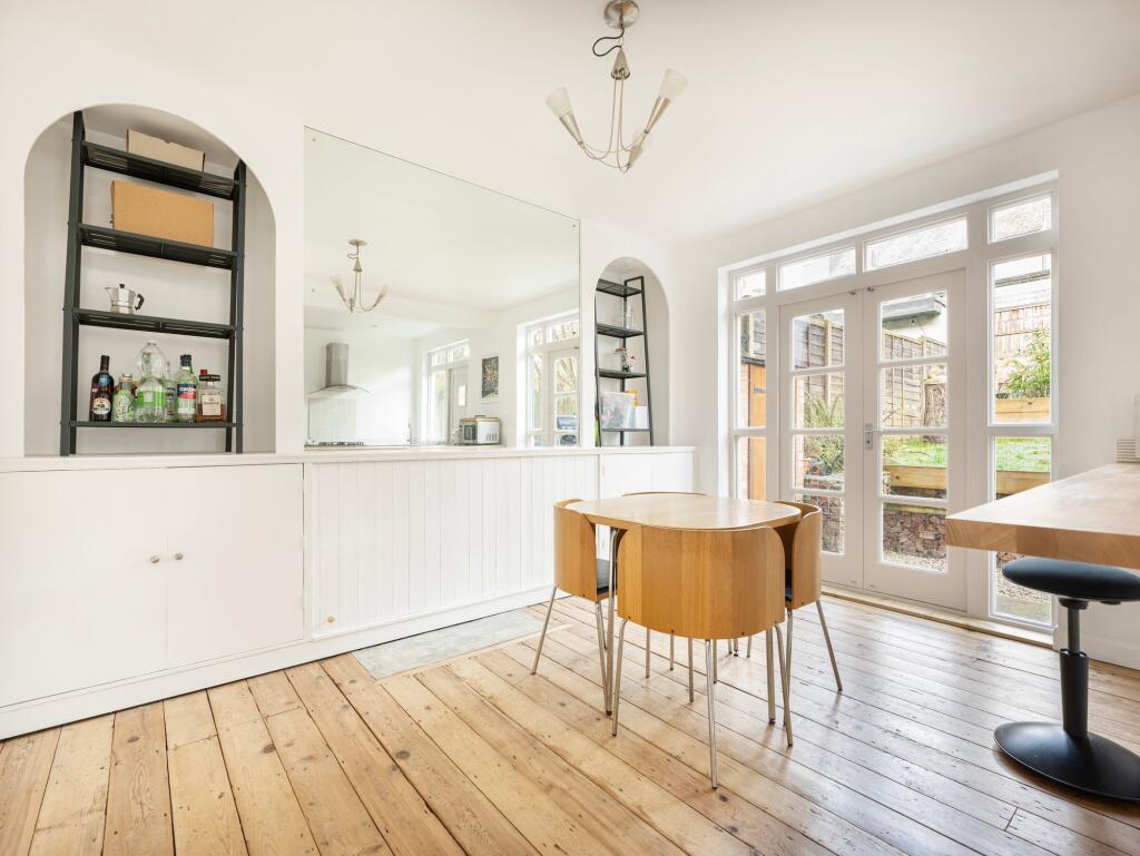 Kitchen / Dining Room