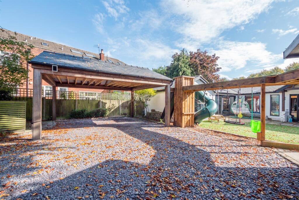 Driveway.jpg