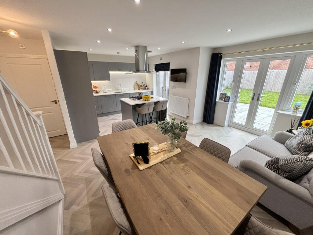 Bletchley Close,  Blackpool, FY4