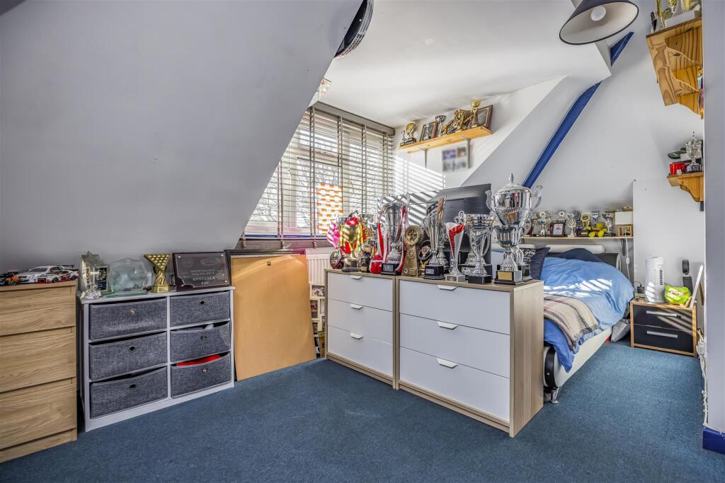 Camus, Woodmancote-PorticoMarketing-Nexa-04.jpg