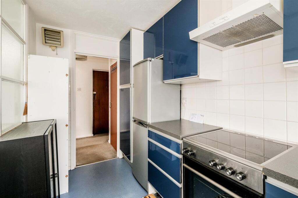 19 Trent Court ewb (13).jpg