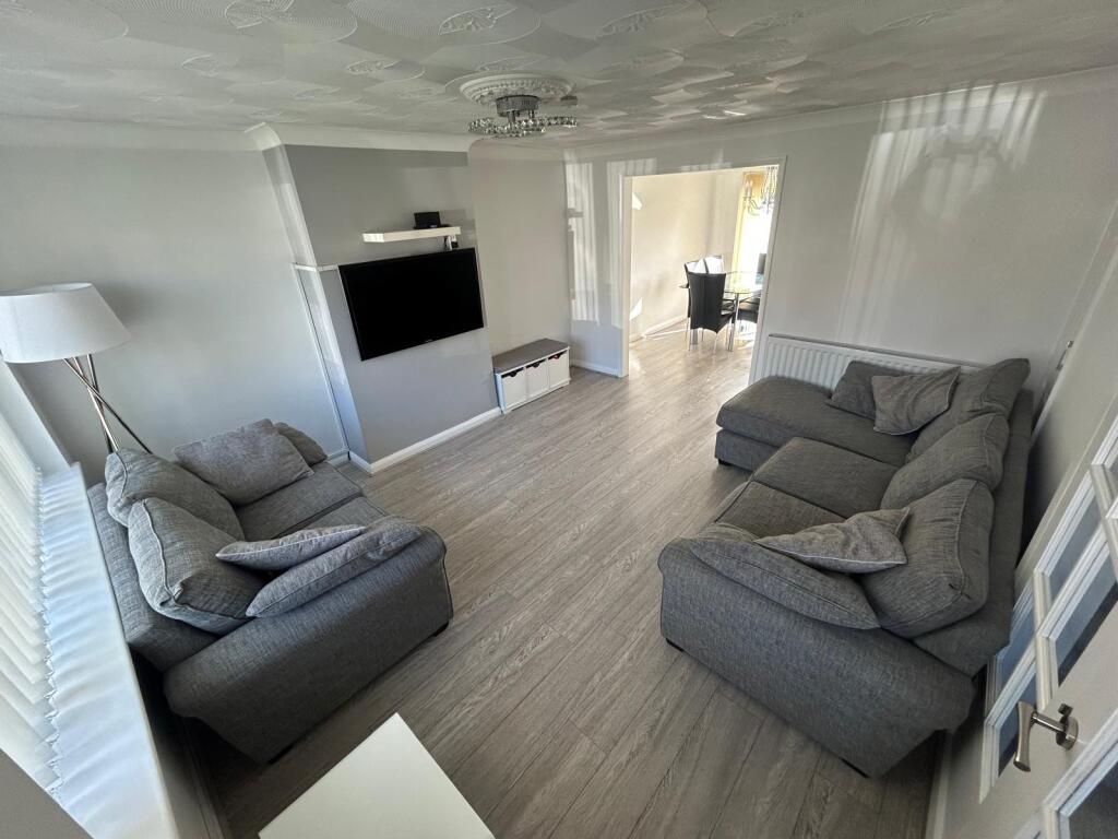 F79c5bc4-d793-4de6-880d-767976a17fae