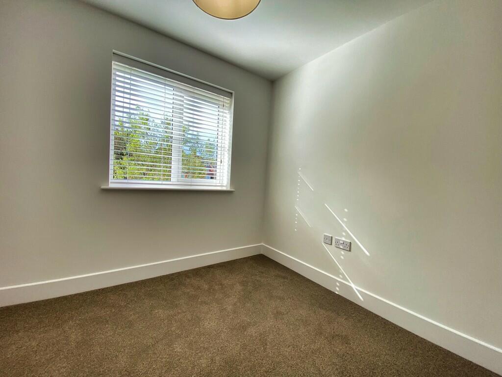 Photo 09-10-2024,...