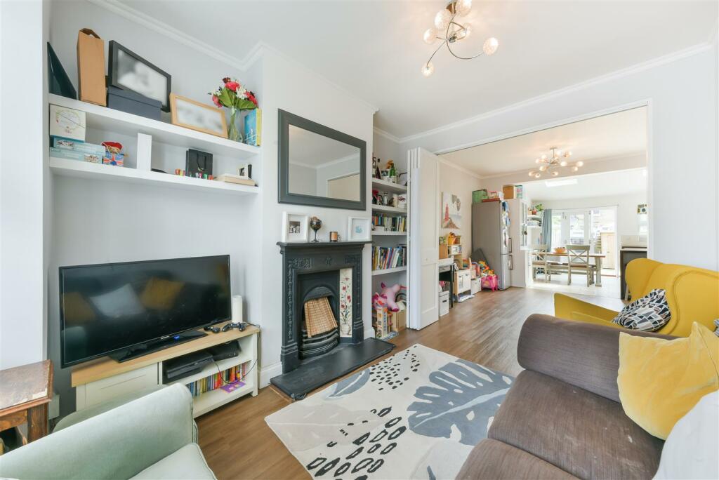 Open Plan Kitchen/Dining/Family Room