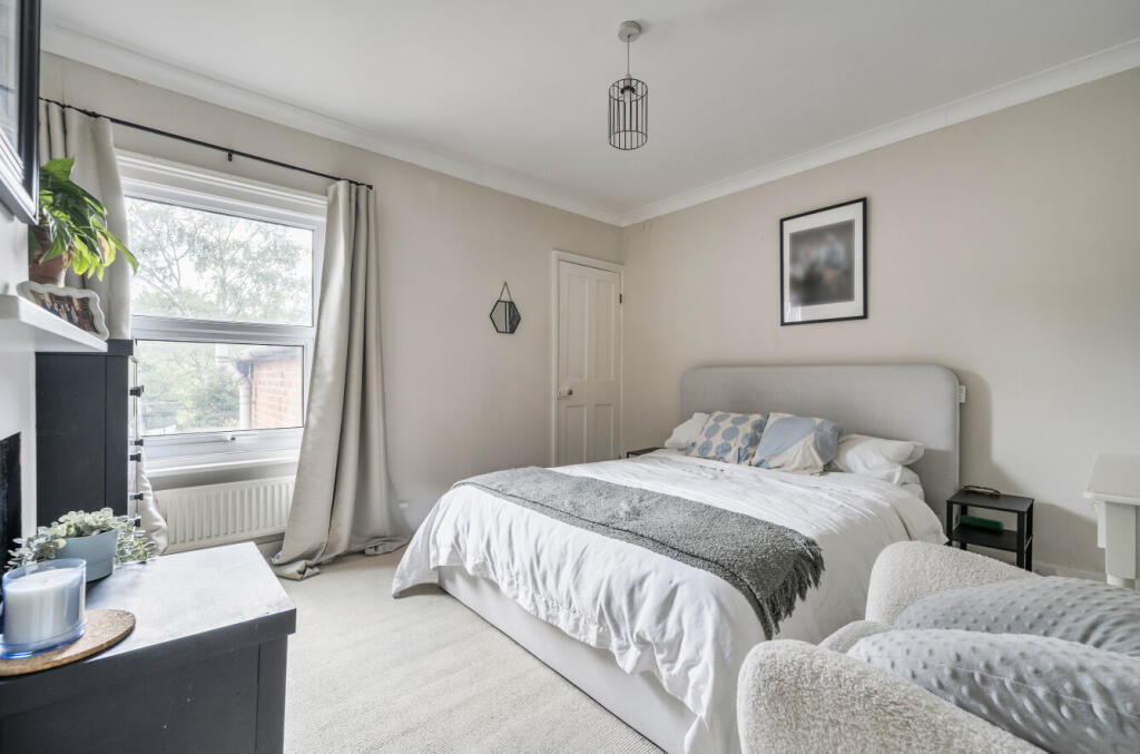 1296080-32-68305a...