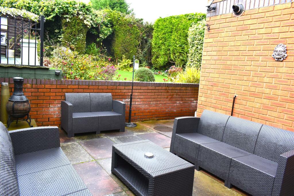 patio.JPG