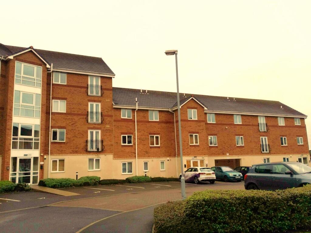 26 Moorside, external2.jpg