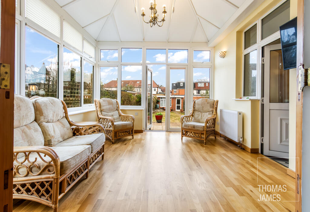 Berkshire Gardens, conservatory