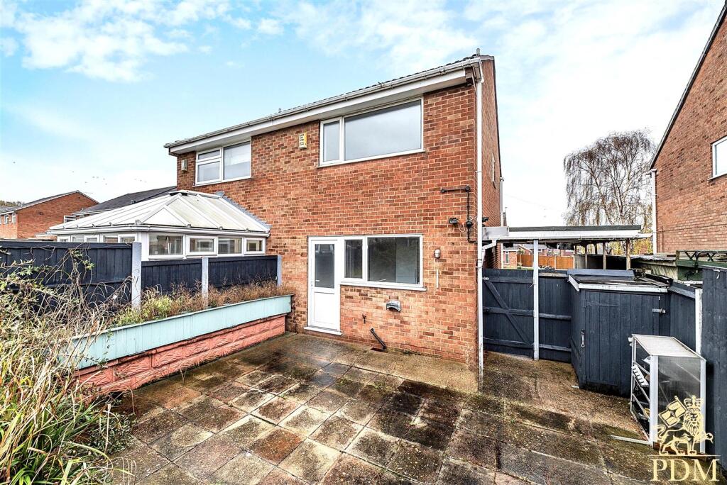 93 Latimer Drive, Bramcote (2 of 23).jpg