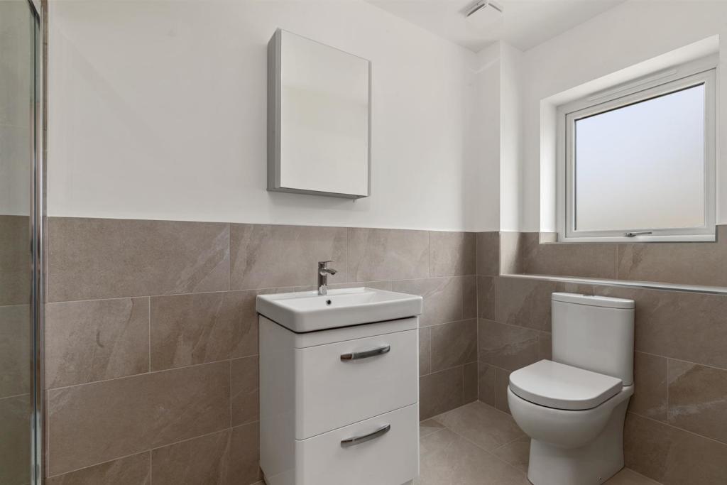8 Ashmoor Gardens WWP - Final Edits-6.jpg