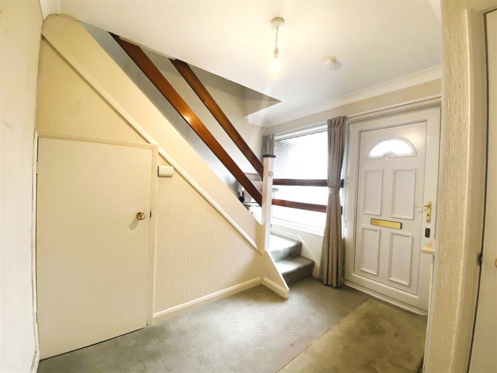 reception hallway.JPG